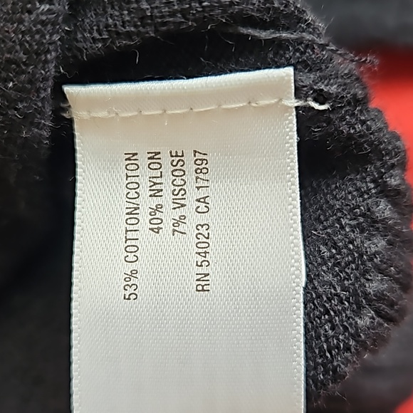 Old Navy Lightweight Sweater - Picture 5 of 5